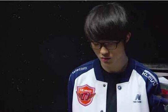 尤文左路 尤文左路