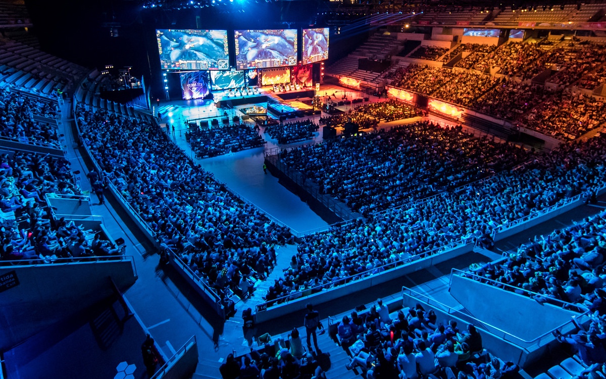 的双重承诺 的双重承诺